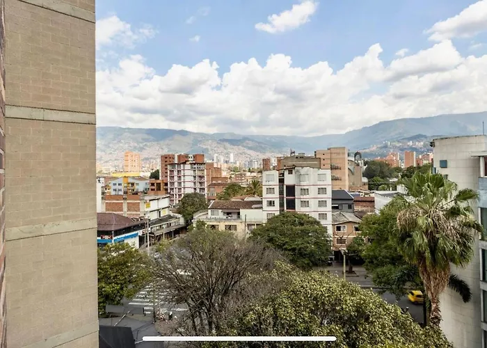 San Peter Aparta Suite En La 70 Laureles